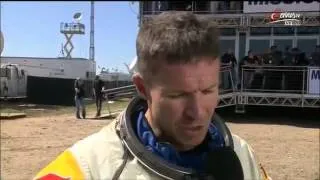 Felix Baumgartner durchbricht als erster Mensch die Schallmauer - Interview after Jump [14/10/2012]