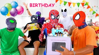 SpiderMan Do Not Need A Gift , He Needs His Friends ( Meaningful Birthday by FLife TV )