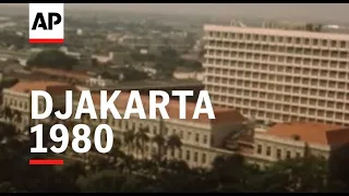 SP 111958 A CASE OF CITIES : DJAKARTA