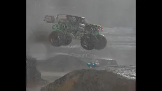 Raining Blood - Brandon Vinson - Grave Digger - 2022 Monster Jam World Finals 21 - Final Round