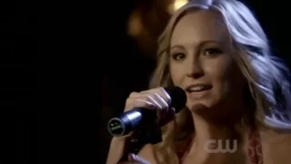 Caroline singing "Eternal Flame" 2x16