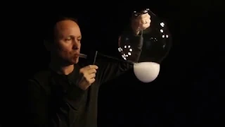 Bubble experiment on burning an inverted mini-tornado / Опыт с пузырем по горению мини-торнадо