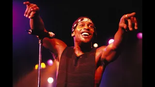 D'Angelo Live at House of Blues (LA, US, 2000) (SBD)