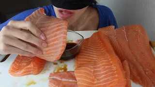 11 lbs Salmon ! (5kg de saumon) INCREDIBLE - WORLD RECORD - ASMR
