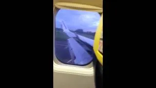 Ryan Air Dublin to Birmingham Rough Landing 17 06 2013