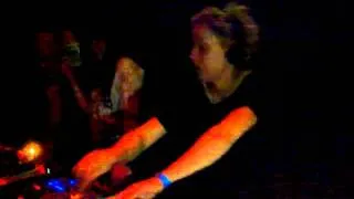 tINI playing Clockwork - "It's you Again" @ Rashomon Club Roma - Loaded Party 26.02.2011 part 2