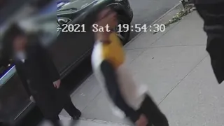 Jewish teens attacked, told to yell antisemitic statements by group in Brooklyn: NYPD