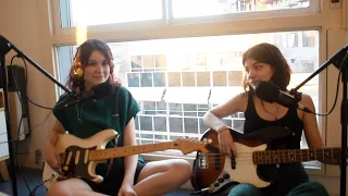 Modern Girls And Old Fashioned Men - The Strokes ft Regina Spektor (cover by Pacifica)