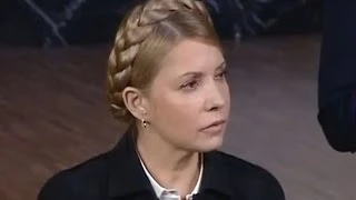 Юлия Тимошенко продолжает вести переговоры с активистами, занявшими Донецкую ОГА