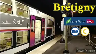 Trains - RER Ligne C : Départ d'un UM de Z 20500/Z 20900 à la Gare de Brétigny .