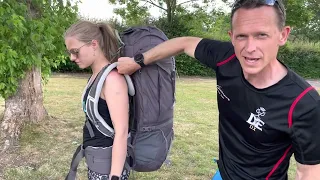 Choosing and adjusting your rucksack for DofE