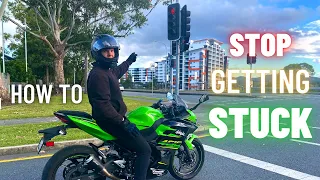 How to trigger Traffic Lights on a Motorcycle | Stop getting stuck at red lights