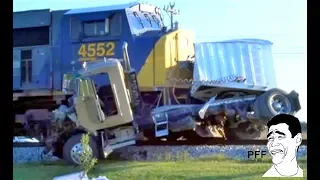 Stupid TRUCK CRASH - Amazing Trucks Accident - Best Trailer Crash Compilation 2017 #1