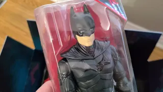 What's Inside The Spinmaster Toys The Batman Press Mailer Box?