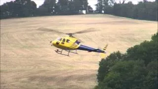 Eurocopter AS350 BA spectacular approach and landing