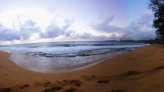 360 Waves on Kauai, Hawaii Beach