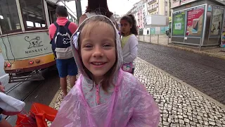 Лиссабон Часть 2 Ева Катается на трамвае, Гуляет по городу, Ходим по магазинам - Eva Vlog