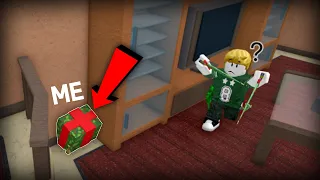 I hid as a BOX in mm2 and NOBODY SAW ME… (Murder mystery 2)