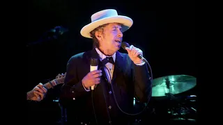 Bob Dylan - Blowin' in the Wind (Sacramento 2012)