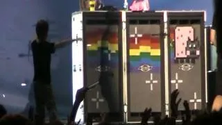 Blink-182 - Mark & Jack Finale (Live @ Lucca Summer Festival, Piazza Napoleone, Italy, 04-07-2012)
