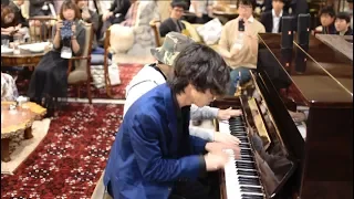 I came across an amazing pianist and improvised together...