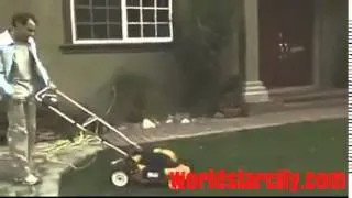 Lawn Mower Fail - Must See Really Funny