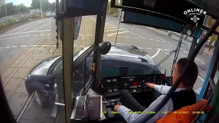 Straßenbahn/Tram Unfälle Compilation