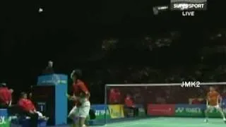 Badminton - Taufik Hidayat BackHand Slow Motion