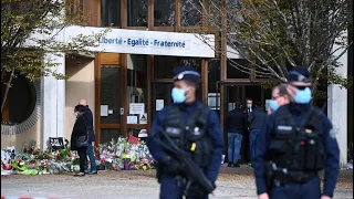 Attentat de Conflans : deux collégiens racontent leurs échanges avec l'assaillant