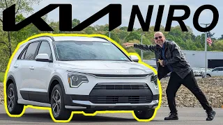 Test Driving the 2024 Kia Niro EX: Top Features and Performance