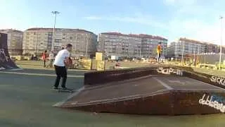 Días de sol con Nef (skatepark Boiro)