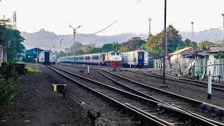 Kesibukan aktifitas langsiran di Stasiun Cilacap pada pagi hari