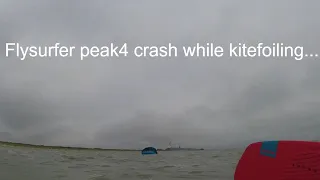 Flysurfer peak4 crash: how not to end your kitefoil session...