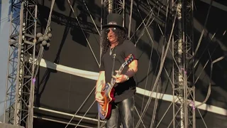 Guns N' Roses - Intro / It's So Easy @ Download Festival Paris, 18/06/2018