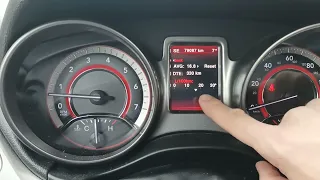 как посмотреть средний расход и мгновенный расход на Додж Джорни(Dodge Journey).