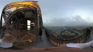 Eiffel Tower tour in 360 VR