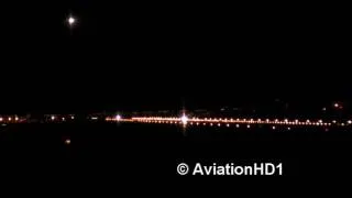 The Worlds Busiest Single Runway Airport At Night (Timelapse HD)