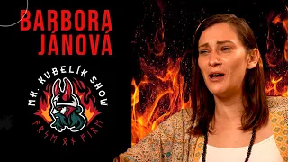 Měla jsem pocit, že mi do okna přiletí zápalná láhev, říká trpící Barbora Jánová - Mr. Kubelík Show