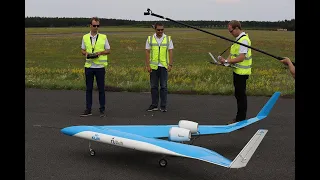 Flying-V - Scale model maiden flight