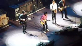 Paul McCartney,Roger Daltrey,Ronnie Wood,Paul Weller -get back- live@albert hall,London 29.3.12