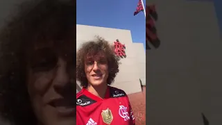 DAVID LUIZ DA UMA FALINHA PRA NAÇÃO