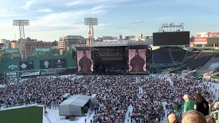 Paul McCartney — Intro & Can't Buy Me Love (incl.) @ Fenway Park (June 8, 2022) Night 2