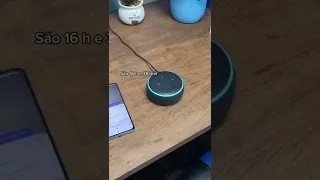 Alexa brigando com a Google assistente kkkk #alexa