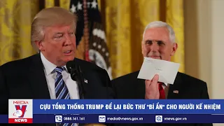 Cựu Tổng thống Trump để lại bức thư "bí ẩn" cho người kế nhiệm - VNEWS