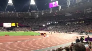 Usain Bolt wins Gold at the Men's 200m final