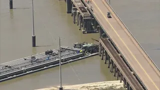Pelican Island bridge in Galveston shuts down after being struck by barge