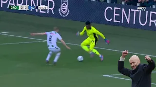 Andre Onana is a Serious Baller !! Footwork & passes