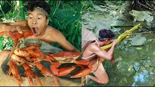 Survival In The Rainforest - Lobster & Frog