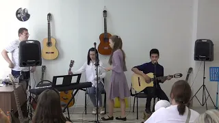 Концерт-экзамен класса гитары. Педагог: Перекоренко Нина Алексеевна