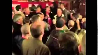 England - Liverpool "Oh Come All Ye Faithful"